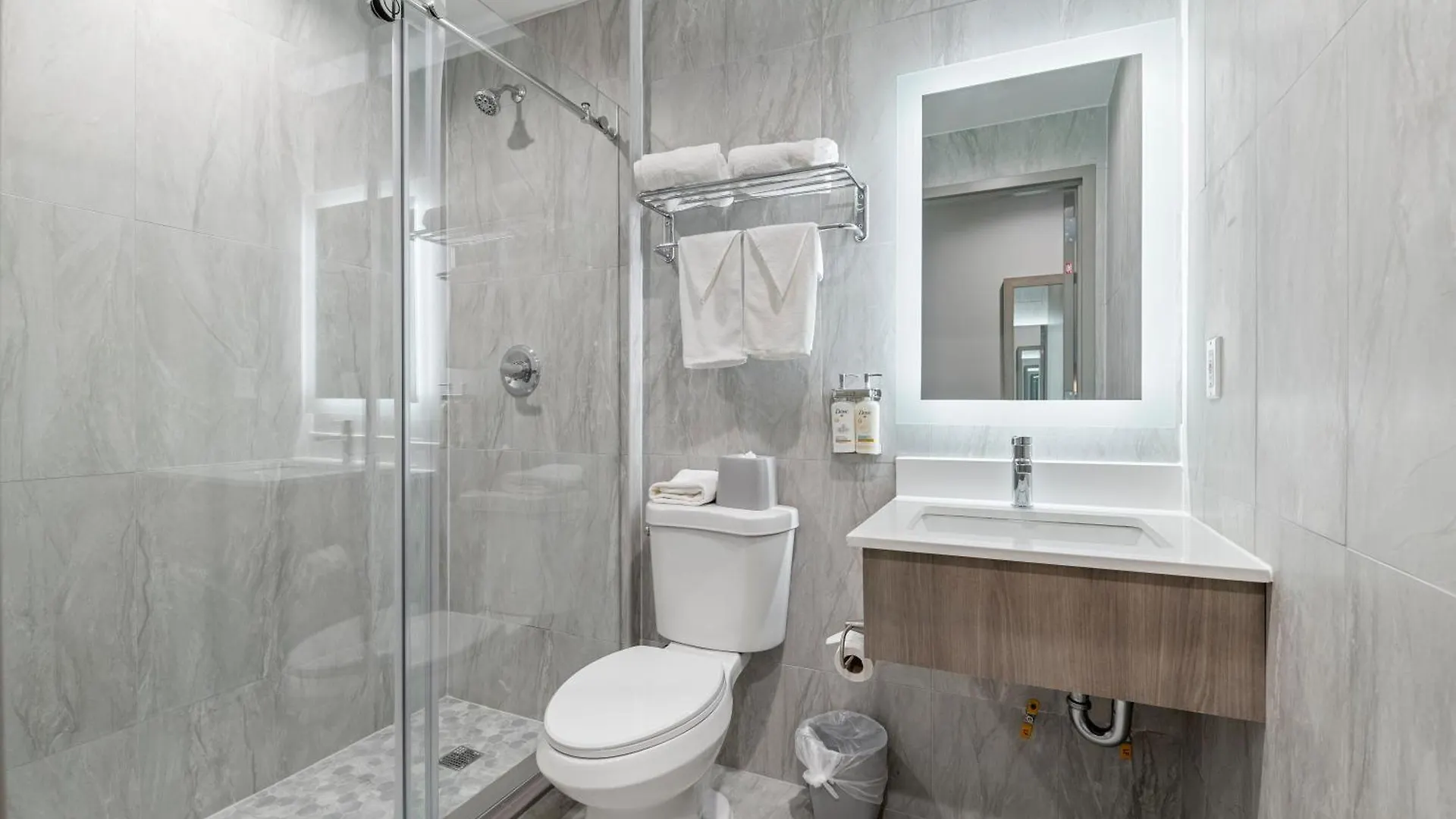 Holiday Inn Express & Suites Bronx - Nyc By Ihg New York United States
