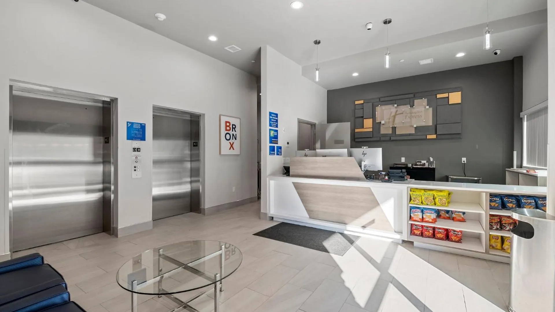 Holiday Inn Express & Suites Bronx - Nyc By Ihg New York